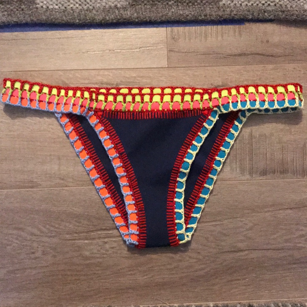 NWT Kiini Tasmin bottoms only